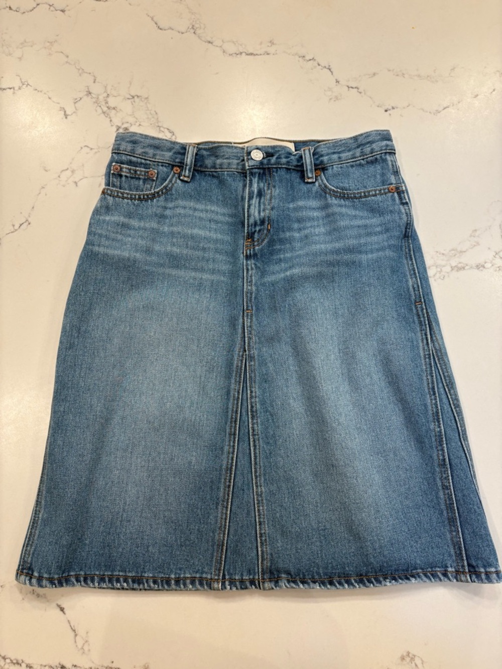 Y2K 2000s GAP Jean Denim Skirt Midi Size 4 Coastal Cowgirl Casual Chic
